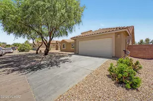 1060 E Stronghold Canyon Ln, Sahuarita, AZ 85629 - Photo 3