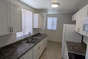 3433 E 27th St, Tucson, AZ 85713 - Photo 3