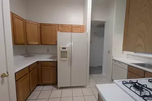 7835 S Lennox Ln, Tucson, AZ 85747 - Photo 5