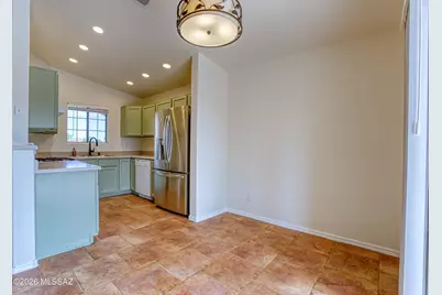 7992 N Siskiyou Drive, Tucson, AZ 85743 - Photo 11