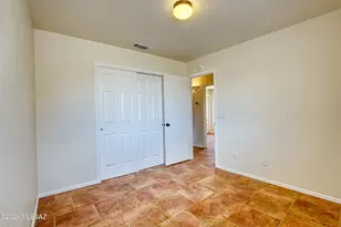 7992 N Siskiyou Dr, Tucson, AZ 85743 - Photo 19