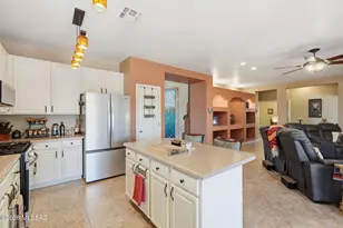 3497 S Desert Echo Rd, Tucson, AZ 85735 - Photo 17