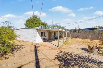 4041 N Ray Place, Tucson, AZ 85705 - Photo 17
