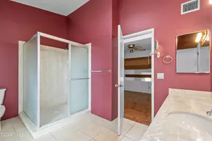 7842 E Rosewood St, Tucson, AZ 85710 - Photo 23