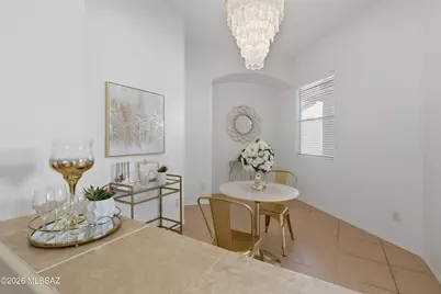 10046 E Cedar Hill Drive, Tucson, AZ 85748 - Photo 13