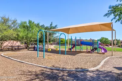 10046 E Cedar Hill Drive, Tucson, AZ 85748 - Photo 47