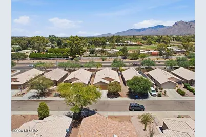 2818 W Medallion Drive, Tucson, AZ 85741 - Photo 39