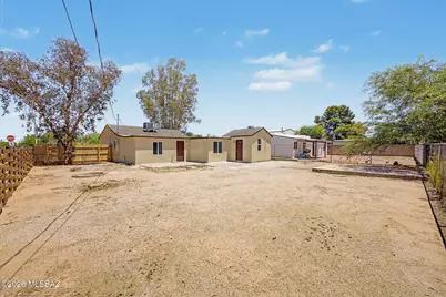 325 W District Street, Tucson, AZ 85714 - Photo 21