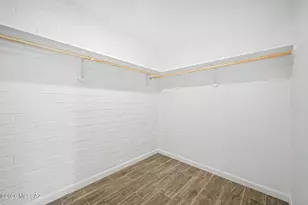 325 W District St, Tucson, AZ 85714 - Photo 13