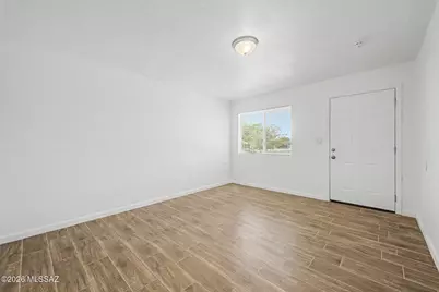 325 W District Street, Tucson, AZ 85714 - Photo 5