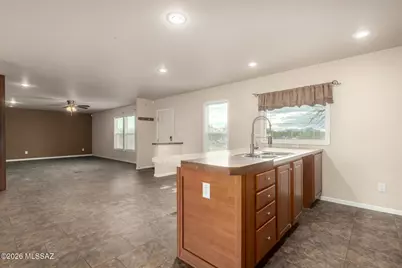 8677 S Alice Vail Lane, Tucson, AZ 85736 - Photo 17