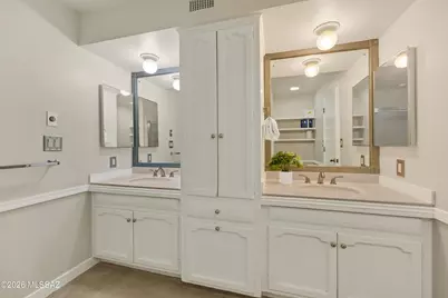 6400 N Val Dosta Drive, Tucson, AZ 85718 - Photo 13