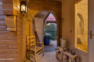 6400 N Val Dosta Dr, Tucson, AZ 85718 - Photo 19