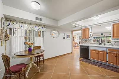 8421 N VÃ­a Tioga, Tucson, AZ 85704 - Photo 17