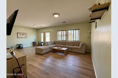 8361 W Screech Owl Drive, Tucson, AZ 85757 - Photo 3