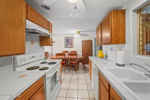 4652 S Calle Madrid, Tucson, AZ 85714 - Photo 9