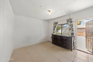 843 W Wyoming St, Tucson, AZ 85706 - Photo 9