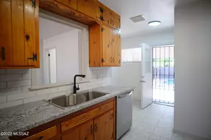 2743 N Park Ave, Tucson, AZ 85719 - Photo 9