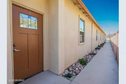 1616 E Hedrick Drive #2, Tucson, AZ 85719 - Photo 1