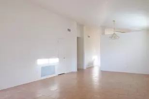 8042 E Sundew Dr, Tucson, AZ 85710 - Photo 9