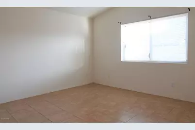 8042 E Sundew Drive, Tucson, AZ 85710 - Photo 17