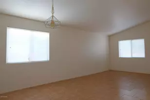 8042 E Sundew Dr, Tucson, AZ 85710 - Photo 7