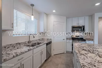10611 W Halsey Drive, Marana, AZ 85653 - Photo 13