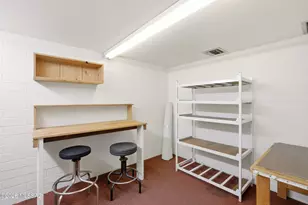 11155 E St James Rd, Tucson, AZ 85748 - Photo 31