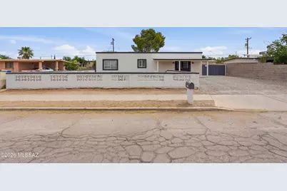 5497 S Canada Drive, Tucson, AZ 85706 - Photo 3