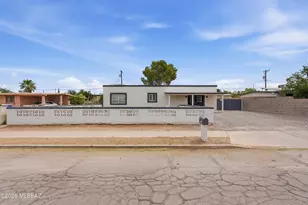 5497 S Canada Dr, Tucson, AZ 85706 - Photo 3