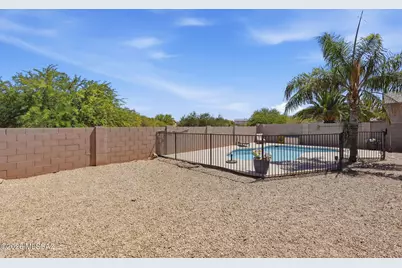 5929 E Cedarbird Drive, Tucson, AZ 85756 - Photo 7