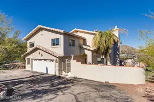 1140 S Singing Bird Ct, Tucson, AZ 85745 - Photo 1
