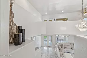 1140 S Singing Bird Ct, Tucson, AZ 85745 - Photo 11