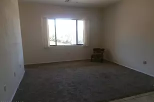 948 W Ashworth Rd, Green Valley, AZ 85614 - Photo 5