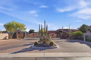 13401 N Rancho Vistoso Blvd, Oro Valley, AZ 85755 - Photo 15