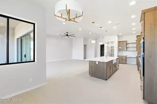 2367 Isla Bonita Dr, Sierra Vista, AZ 85650 - Photo 9
