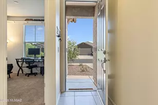 21727 E Holstein Wy, Red Rock, AZ 85145 - Photo 3