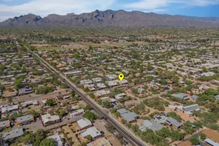 1341 E Ellis Dr, Tucson, AZ 85719 - Photo 37