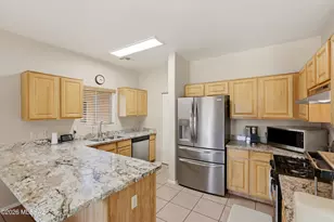 8386 S Egyptian Dr, Tucson, AZ 85747 - Photo 9