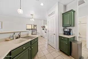 11880 W Fontenelle Dr, Marana, AZ 85653 - Photo 15