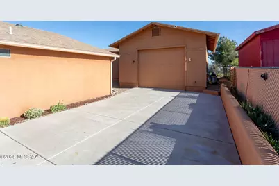 2310 W Calle Grato, Oracle, AZ 85623 - Photo 3