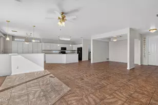 3652 Plaza De La Rosa, Sierra Vista, AZ 85650 - Photo 11