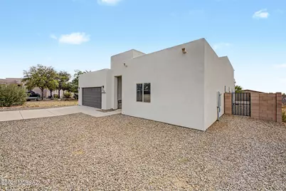 208 S Montgomery Place, Corona de Tucson, AZ 85641 - Photo 3