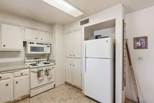 530 S La Lima, Green Valley, AZ 85614 - Photo 15