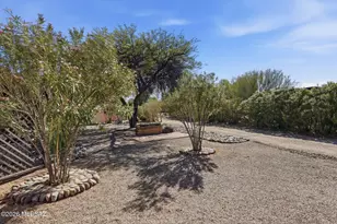 530 S La Lima, Green Valley, AZ 85614 - Photo 37