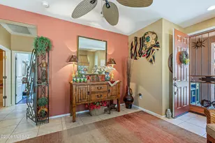 407 W Astruc Dr, Green Valley, AZ 85614 - Photo 7