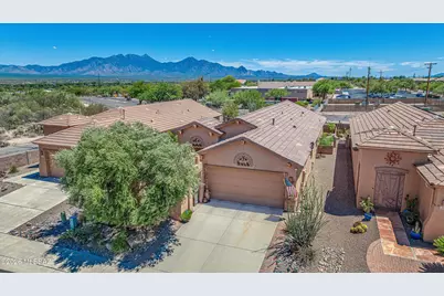 407 W Astruc Drive, Green Valley, AZ 85614 - Photo 31