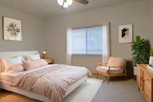 1530 W Camino Calderon, Green Valley, AZ 85622 - Photo 11