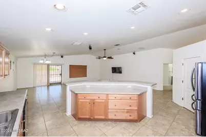 10433 E Ravenswood Street, Tucson, AZ 85747 - Photo 13