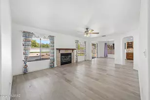 12592 N Pioneer Way, Oro Valley, AZ 85755 - Photo 11